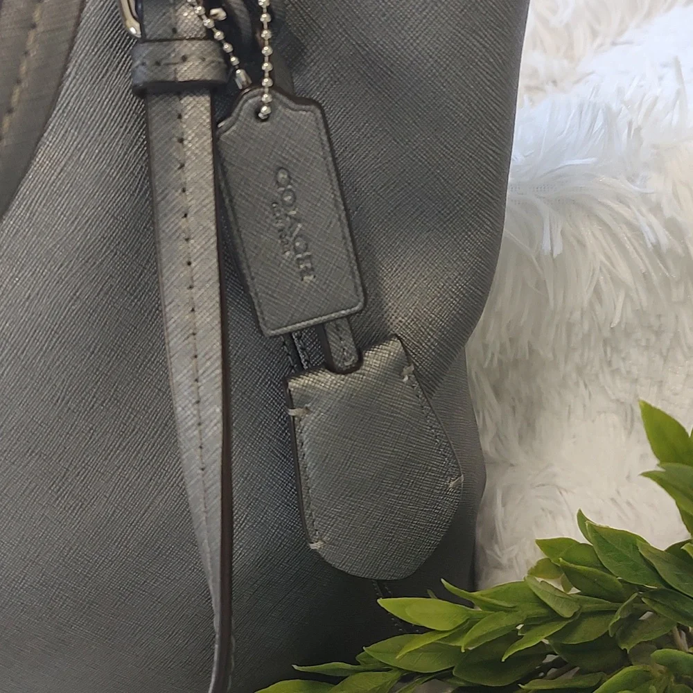 EUC Coach Town Tote Final Sale! - Picture 3 of 11